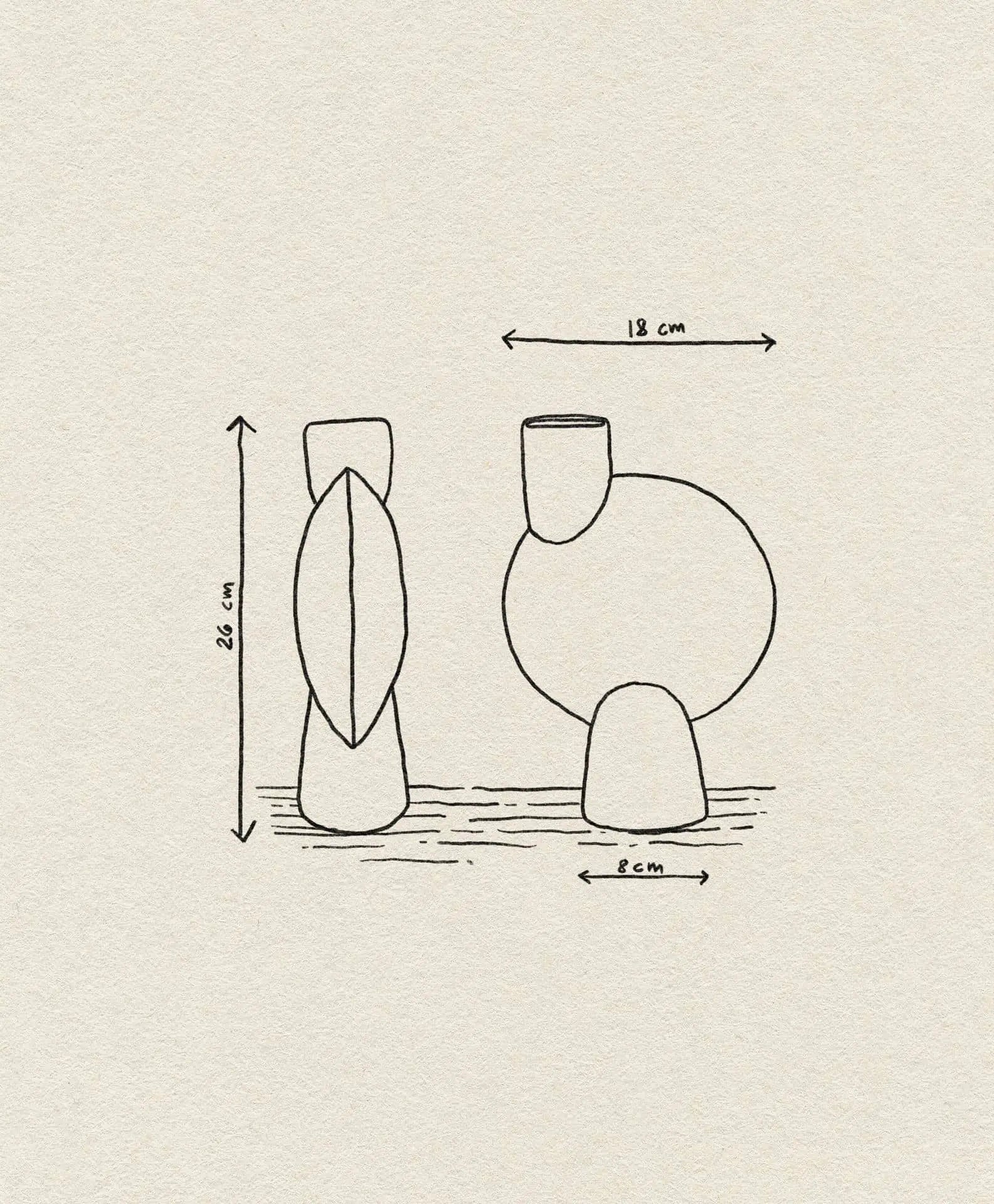 A line drawing shows the 101 Copenhagen Sphere Vase Bubl, Medio from two angles with dimensions: 26 cm tall, 8 cm wide at the base, and 18 cm wide overall. Its oval body, angled neck, and round base suit modern home décor. Brand: 101 Copenhagen.