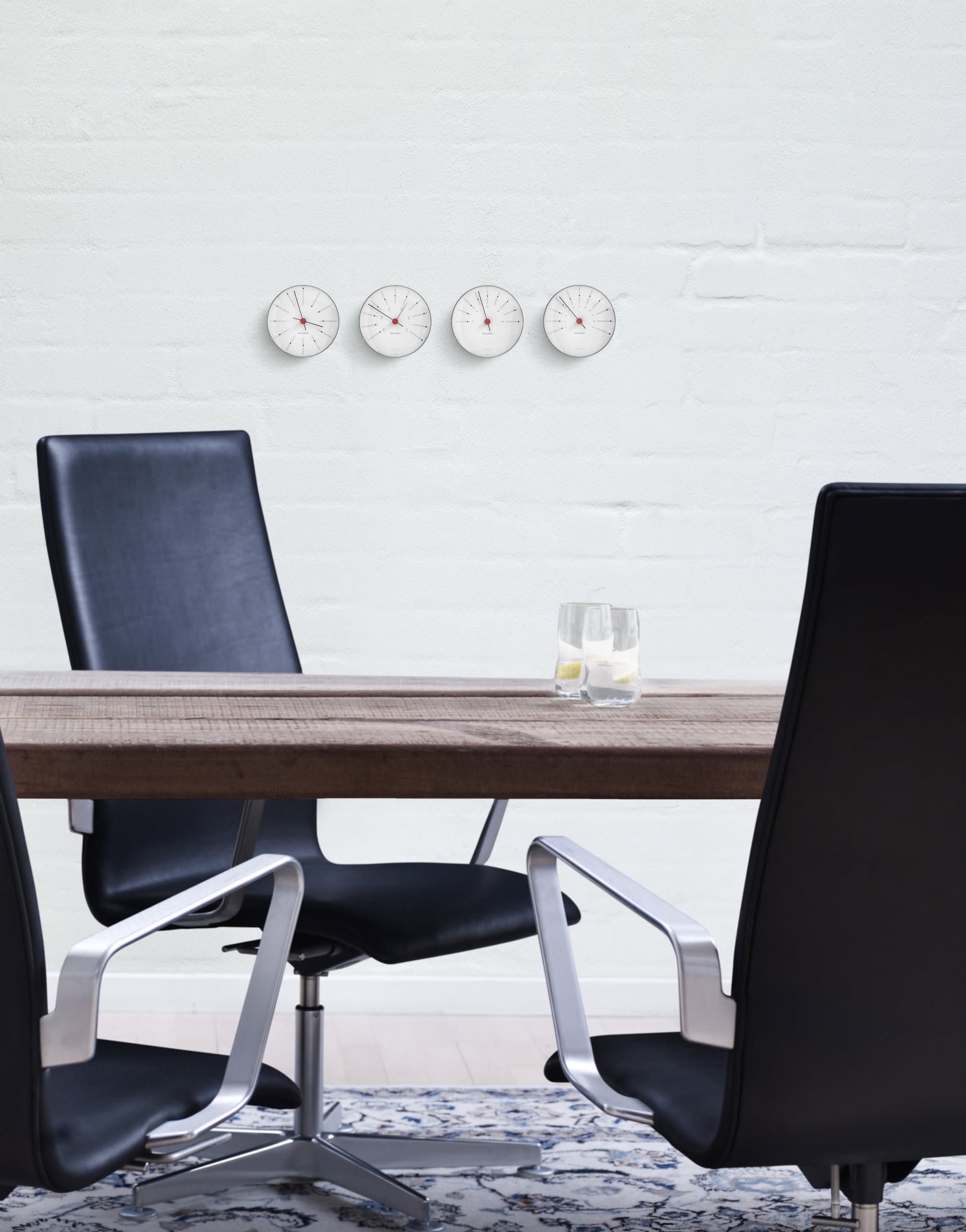 Arne Jacobsen Bankers Barometer 12cm