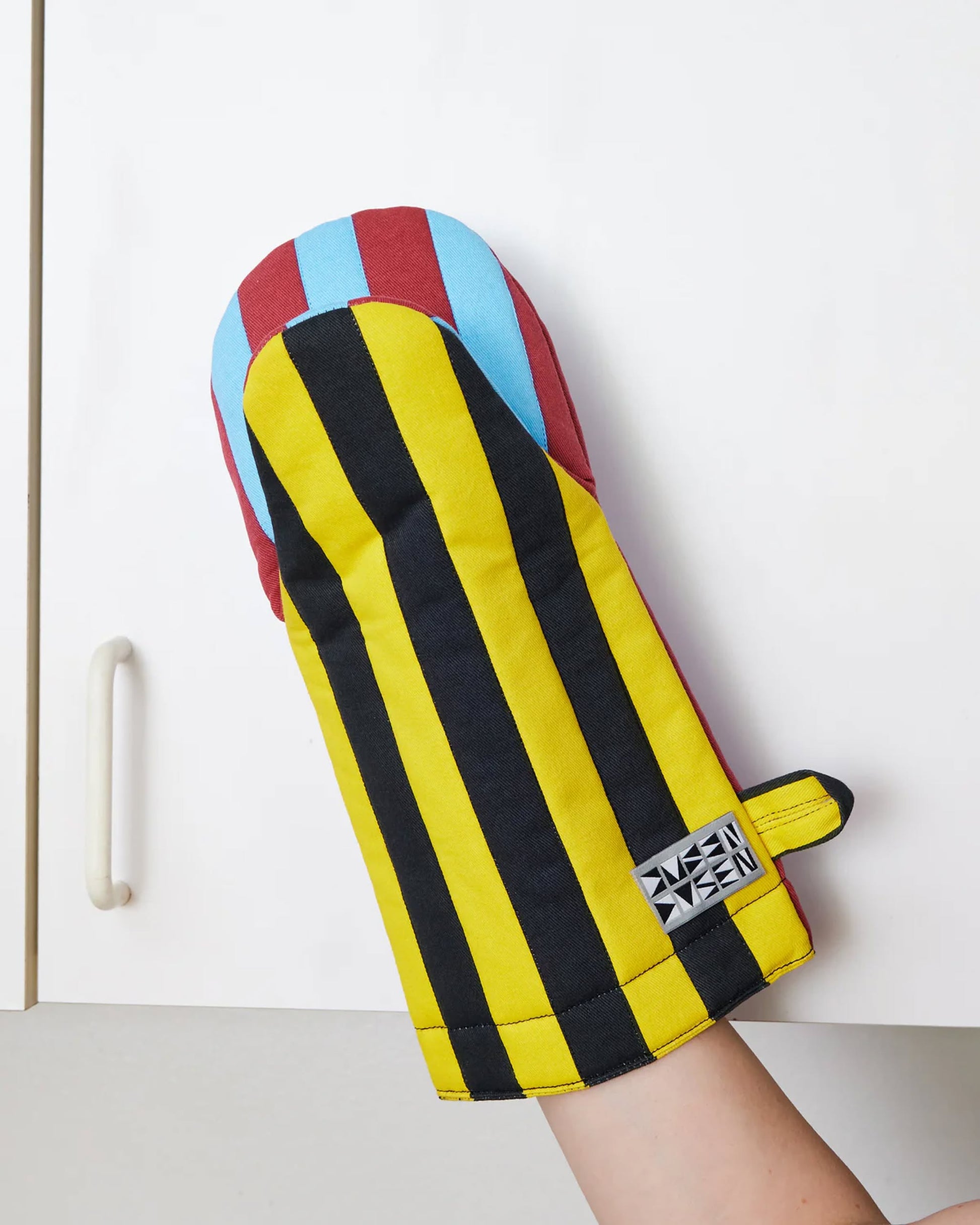 Dusen Dusen Striped Oven Mitt Mustard