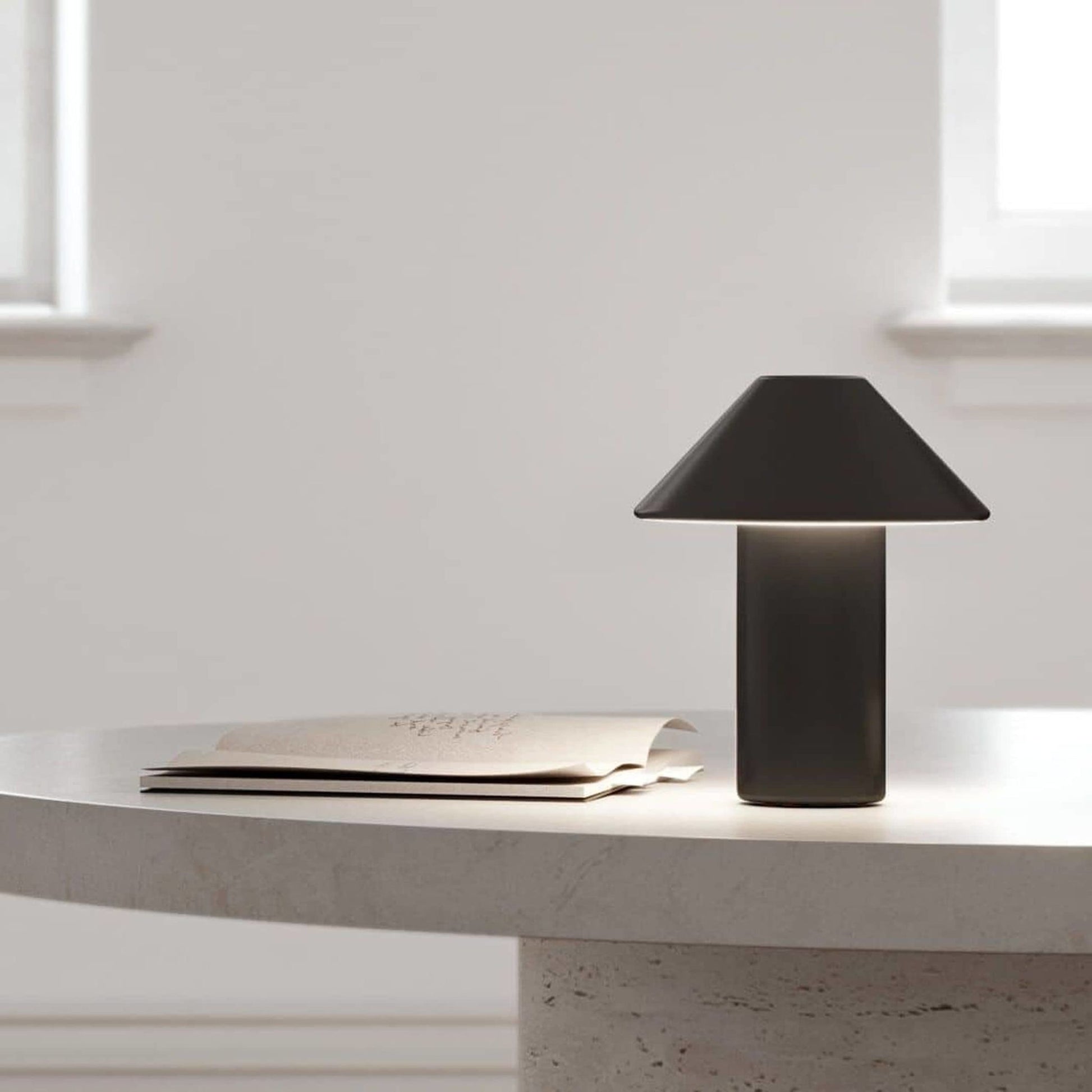 EDGAR ROY Lamp Black 3