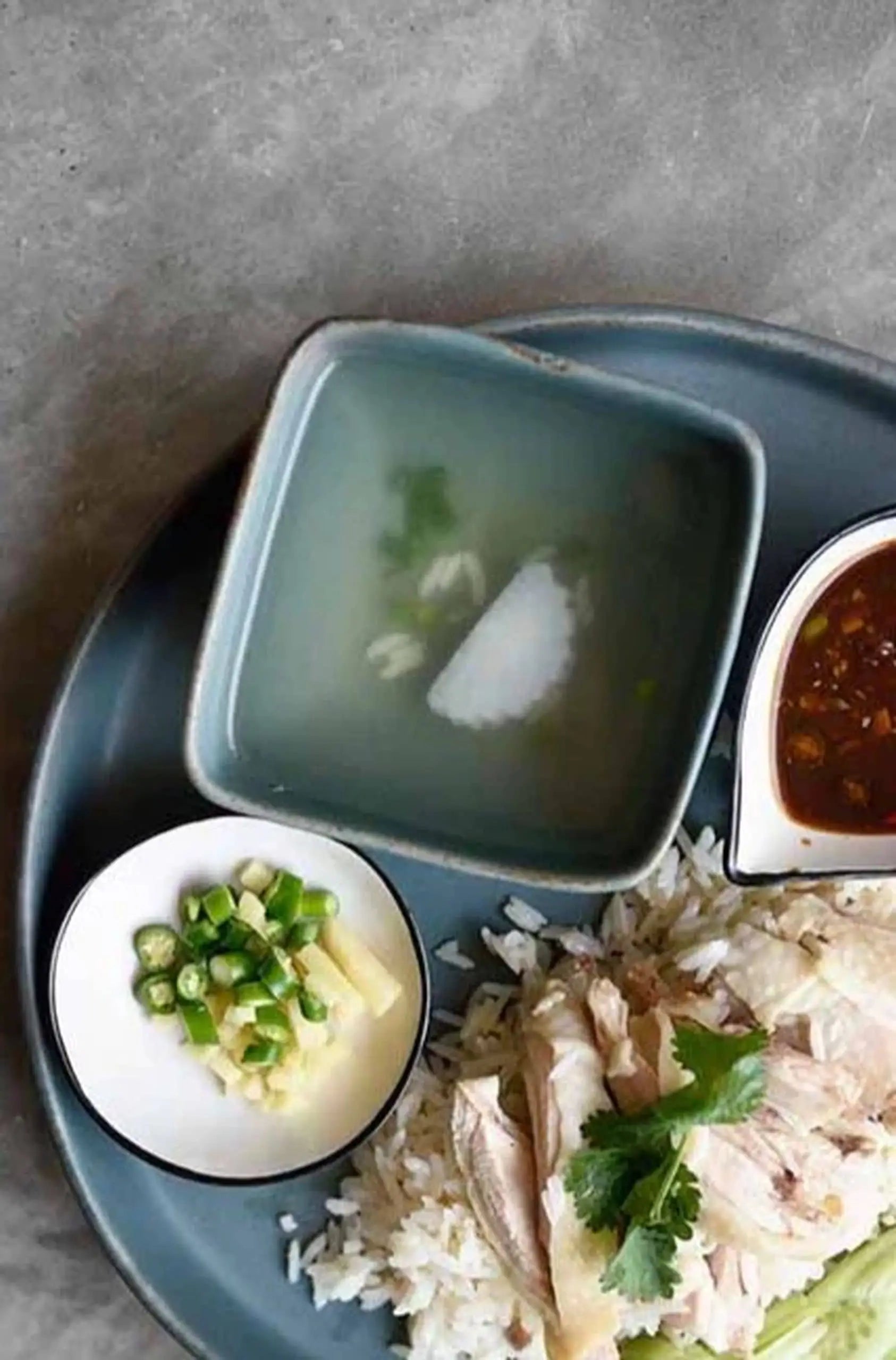 Kra Sanctuary Karst Square Snack Bowl Green