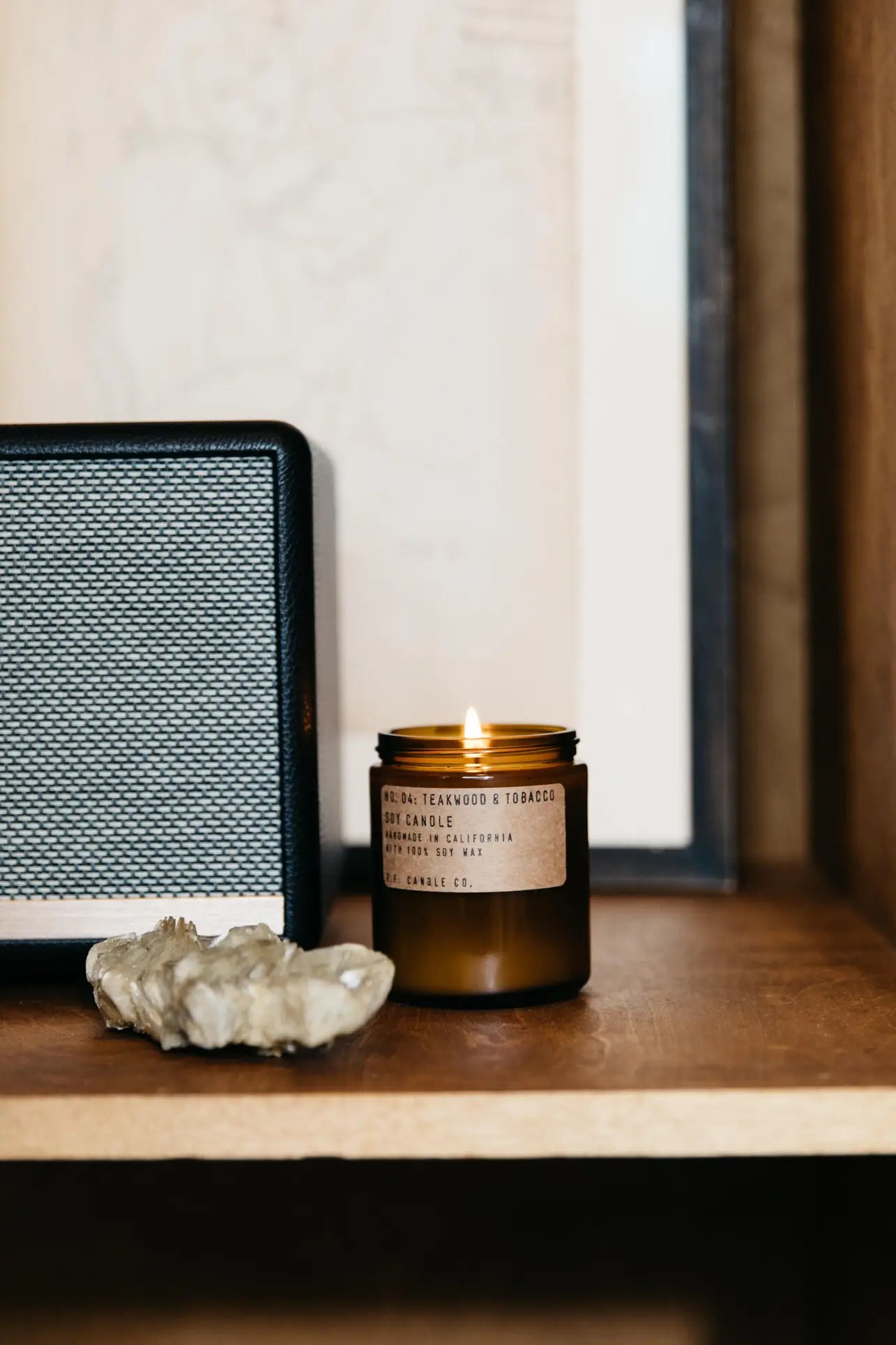 no 04 teakwood & tobacco Candle core wicks P.F. Candle Co. - No.