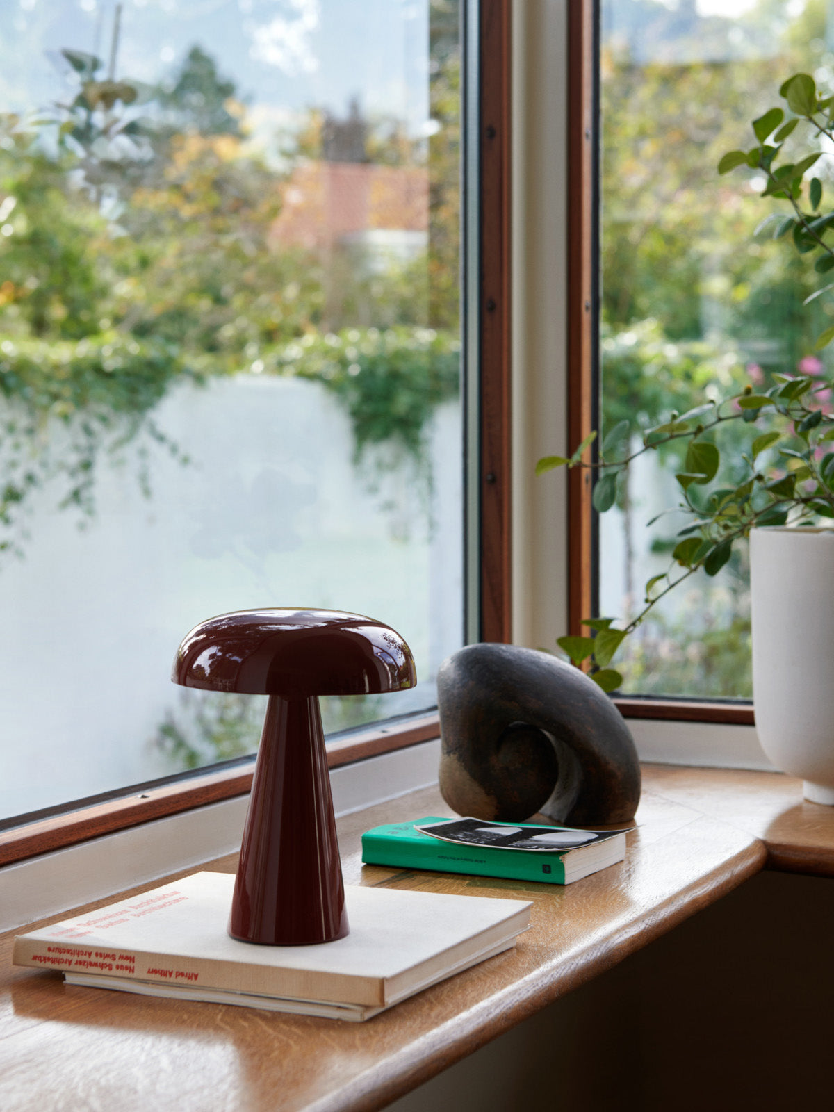 &Tradition Como SC53 Portable Table Lamp Red Brown
