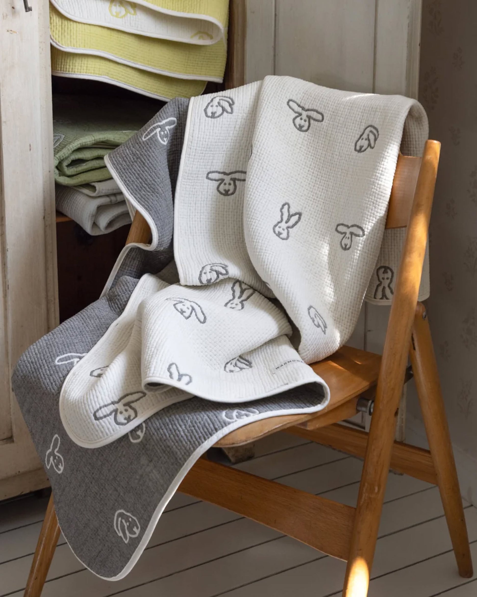 WARMGREY TAIL Bunny Bunny Cotton Modal Blanket Warmgrey