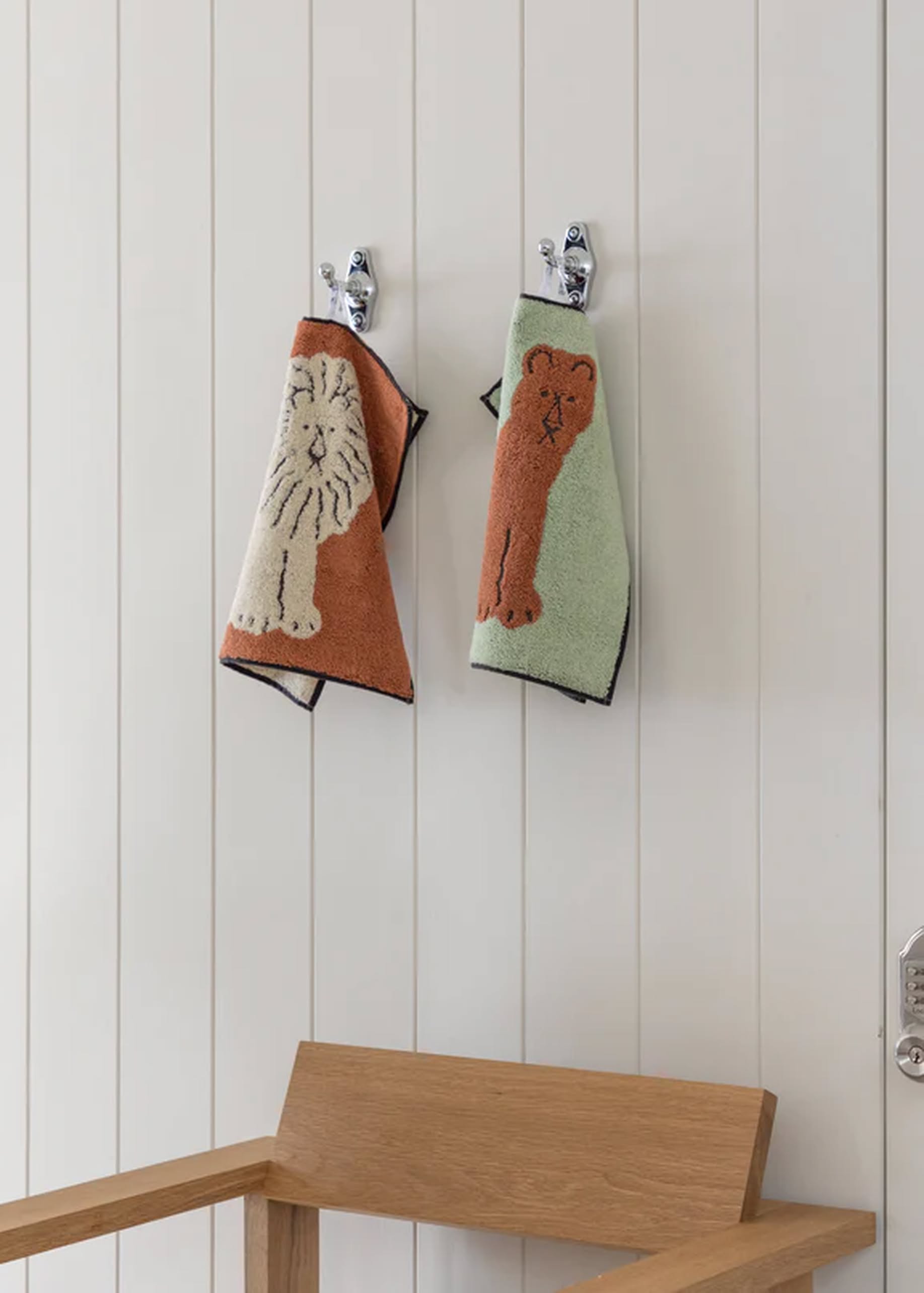 WARMGREY TAIL Lion Hand Towel Cream