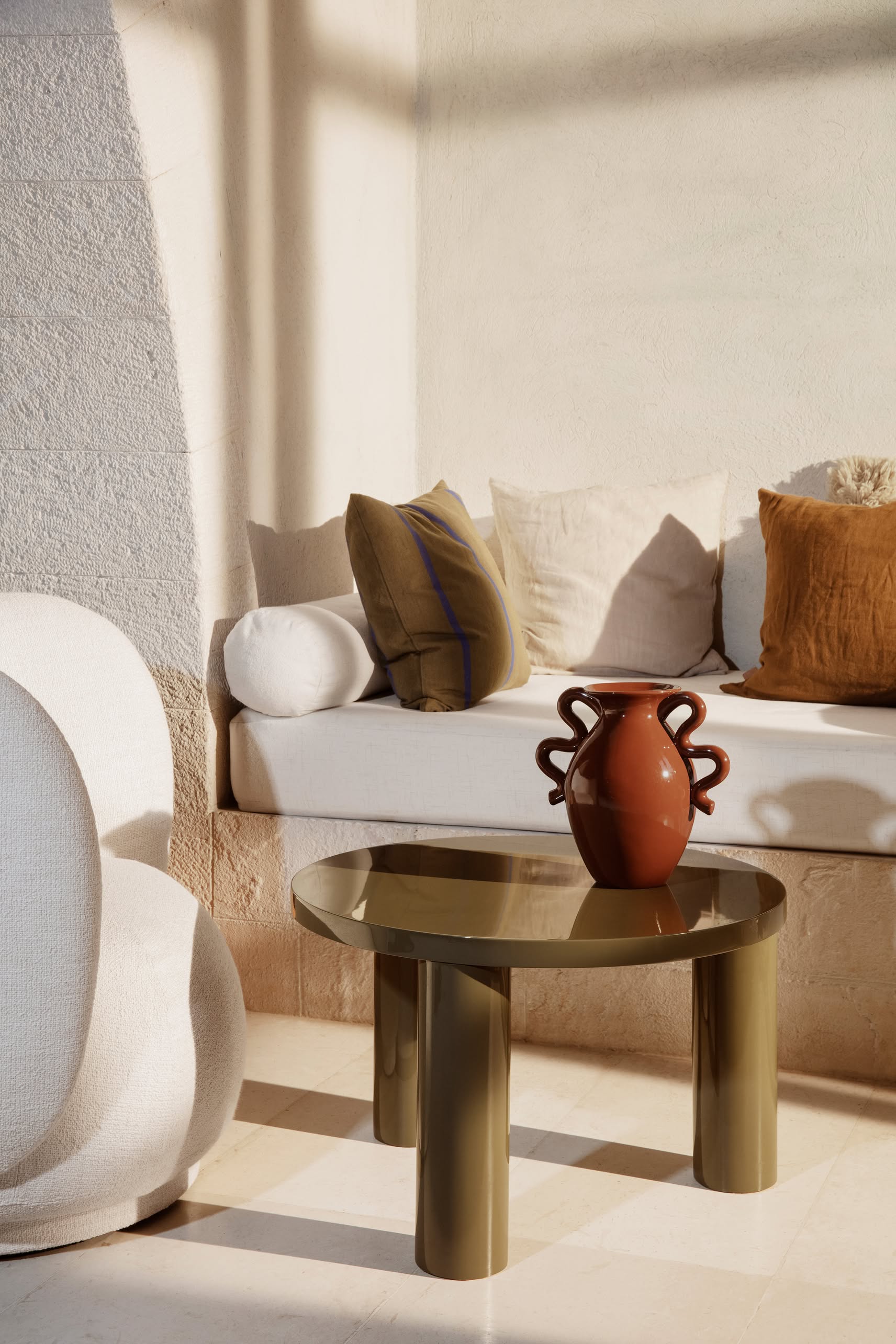 ferm LIVING Verso Table Vase Terracotta