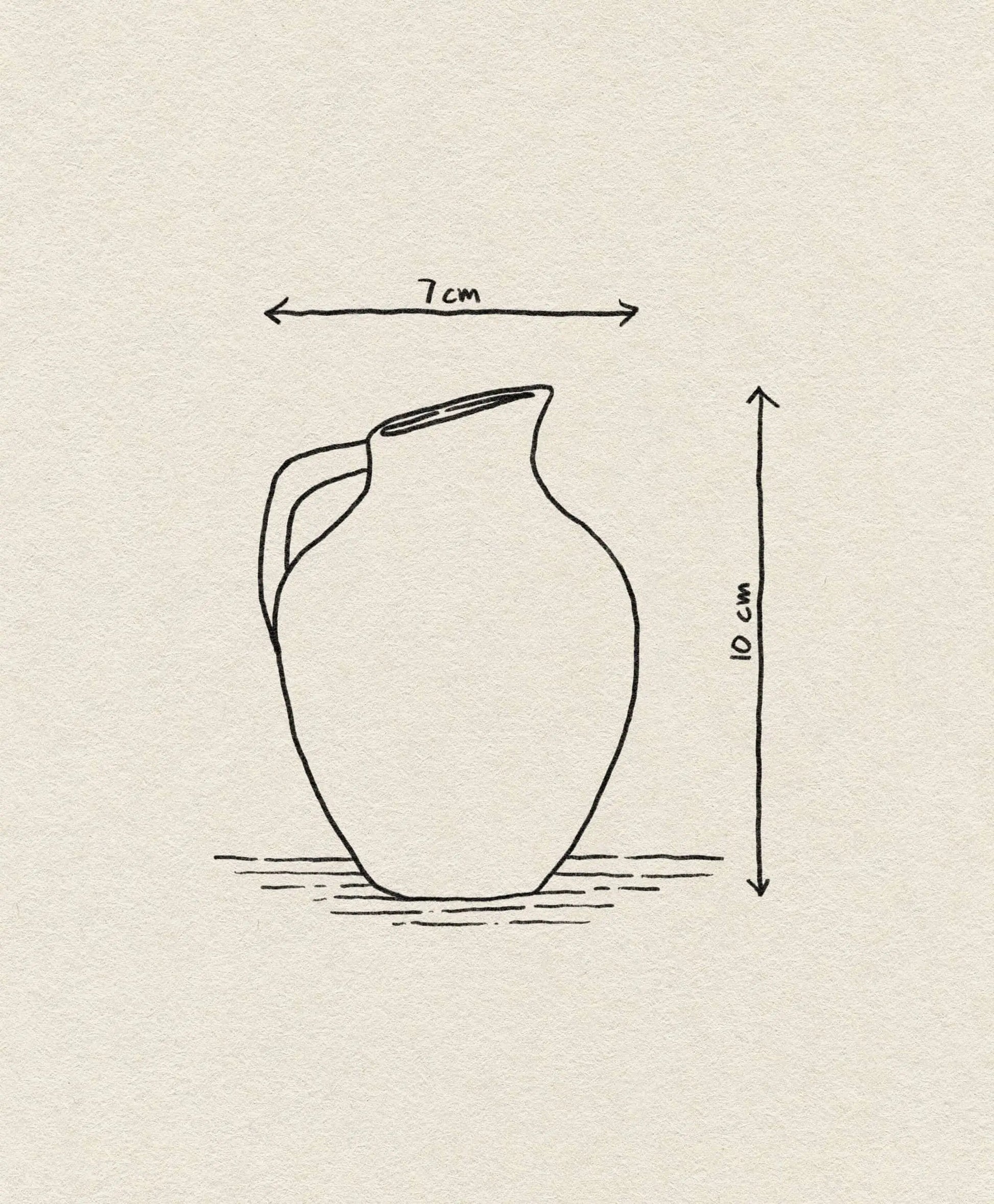 A minimalist line drawing of the ferm LIVING Ary Mini Vase M, inspired by ancient Greek vases, with a handle and dimensions of 7 cm wide by 10 cm tall, set against a textured beige background. Brand: ferm LIVING.