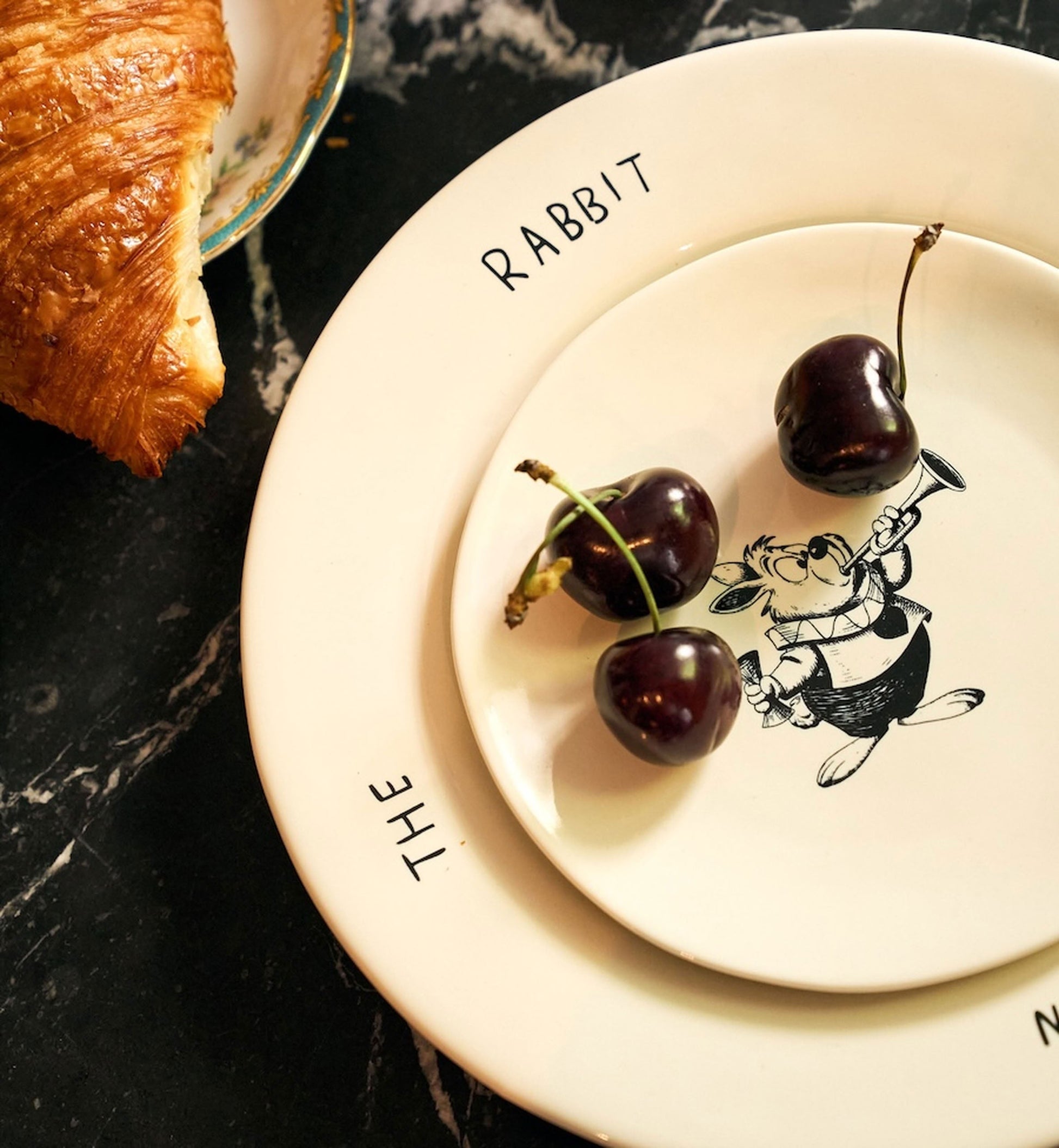 Anna + Nina White Rabbit’s Delight Dessert Plate