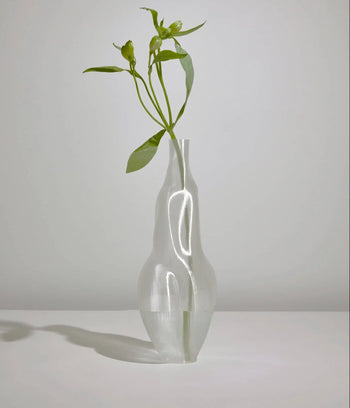 Argot Studio Éson Vessel Medium Transparent 2