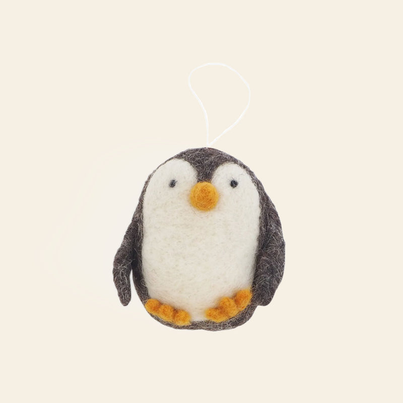 Aveva Design Little Hangings - Penguin