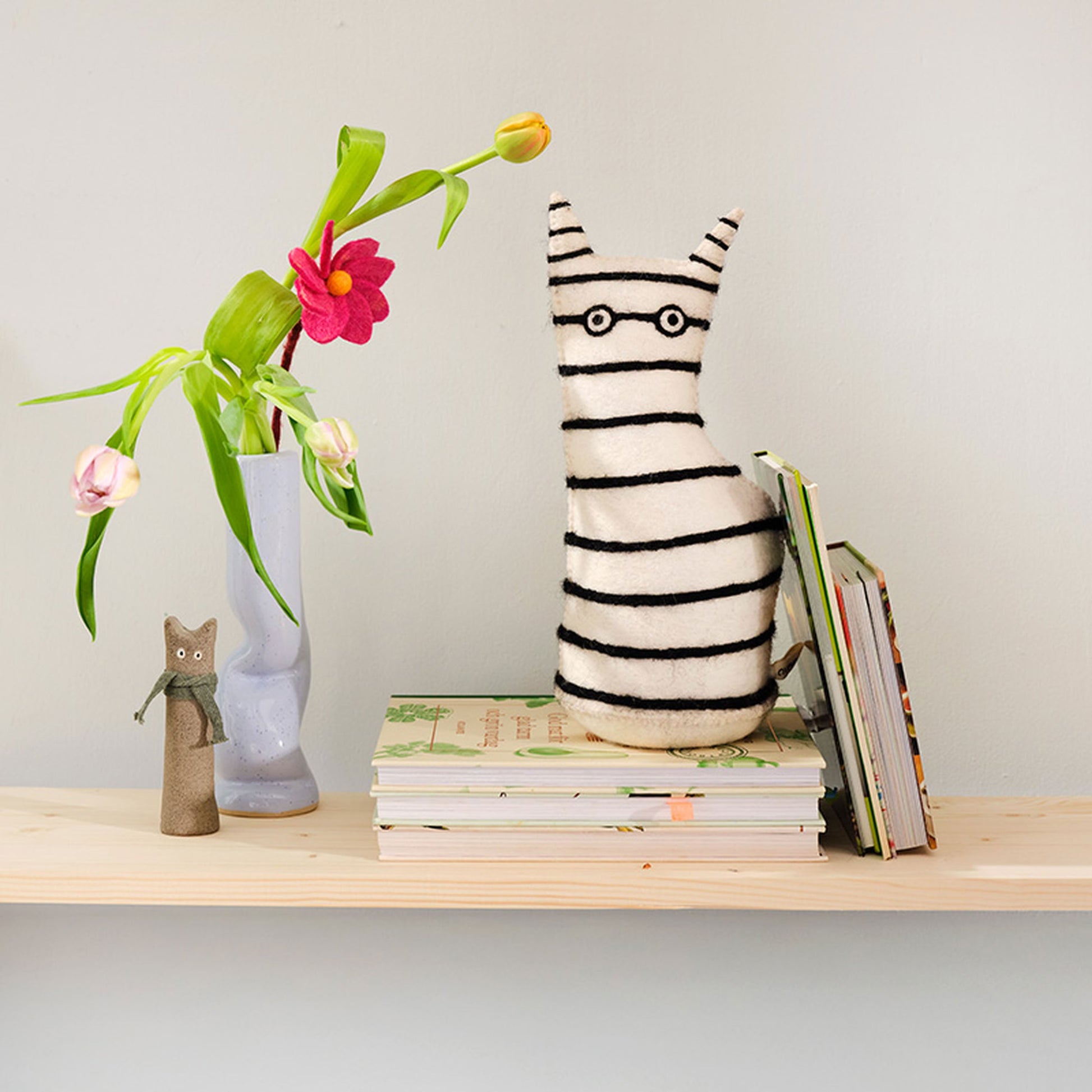 Aveva Design The Curious Cat Door Stop & Bookend Stripes