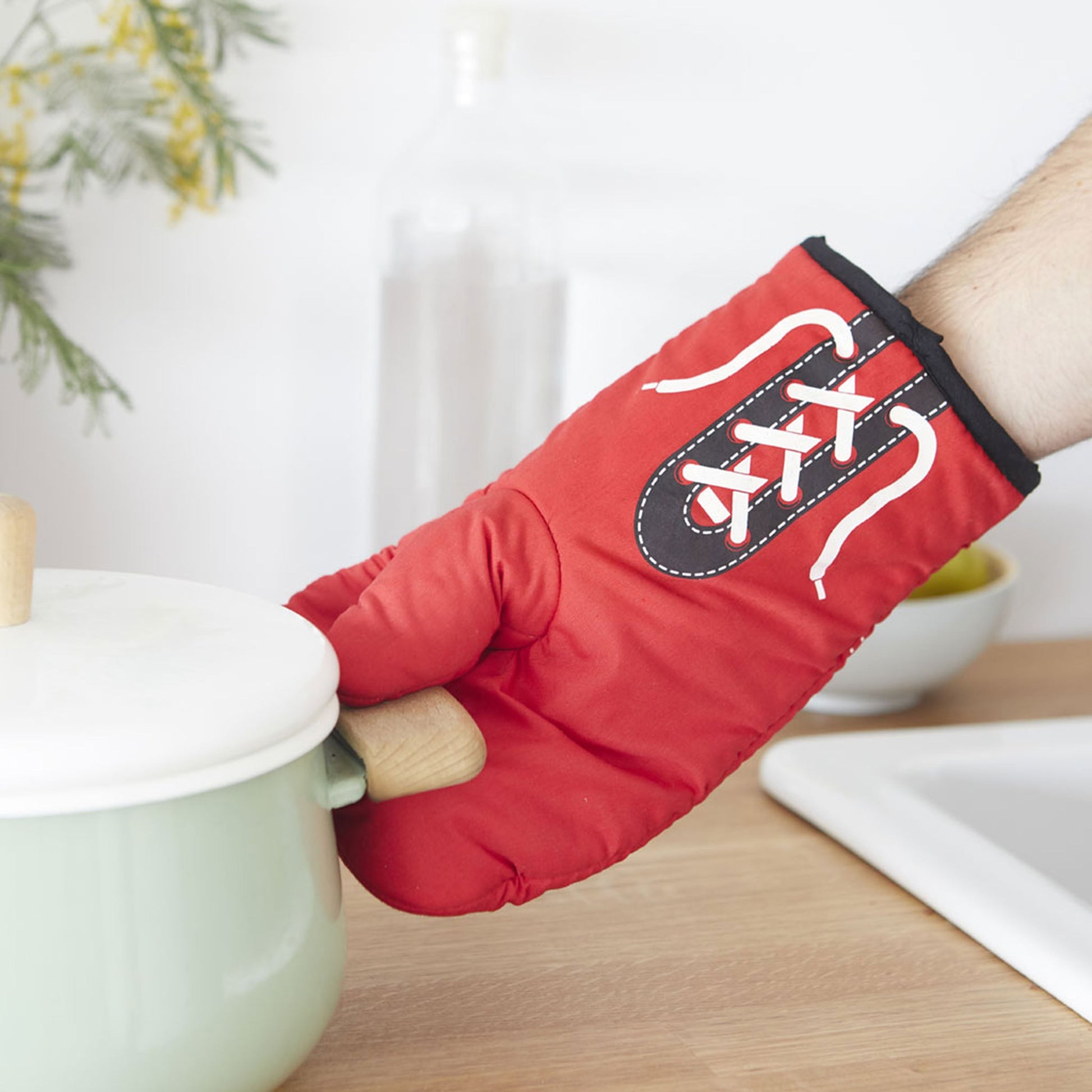 Balvi Boxing Champ Oven Mitt