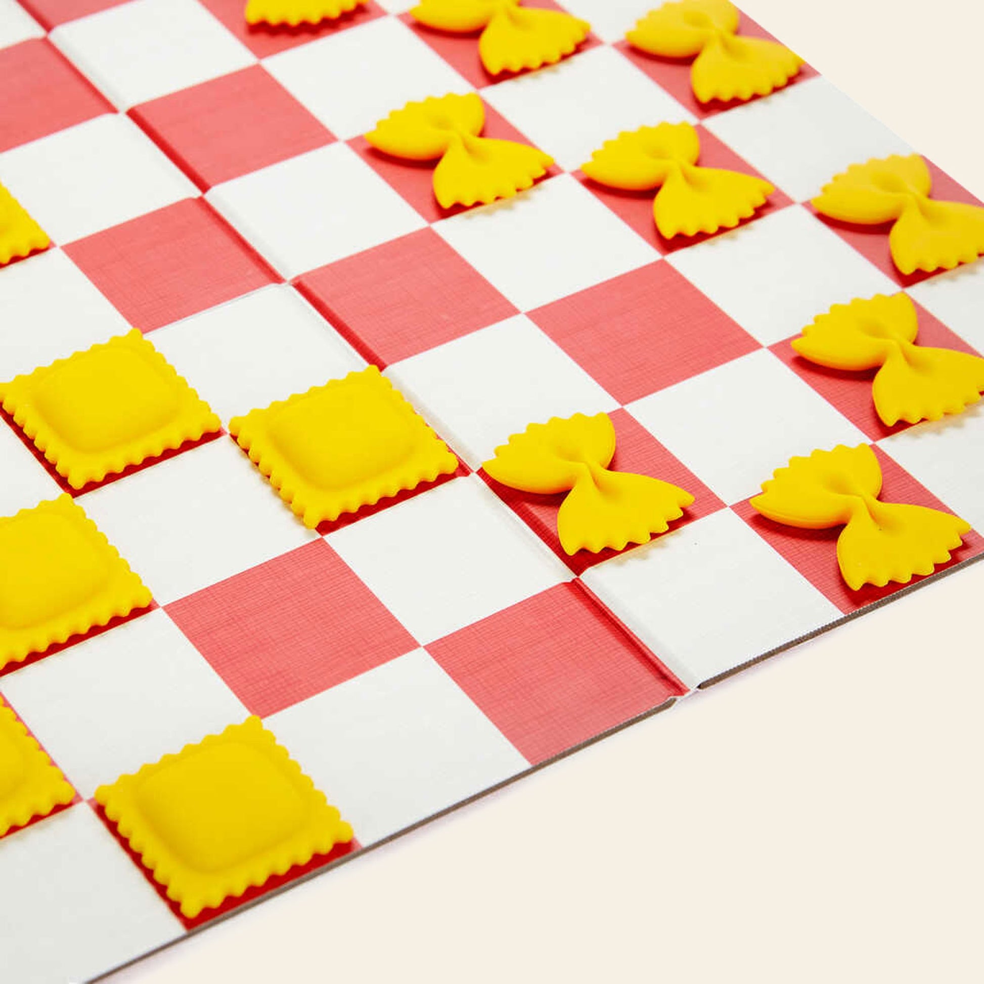 Balvi Checkeroli Board Game