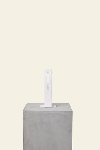 Birdie Stand White