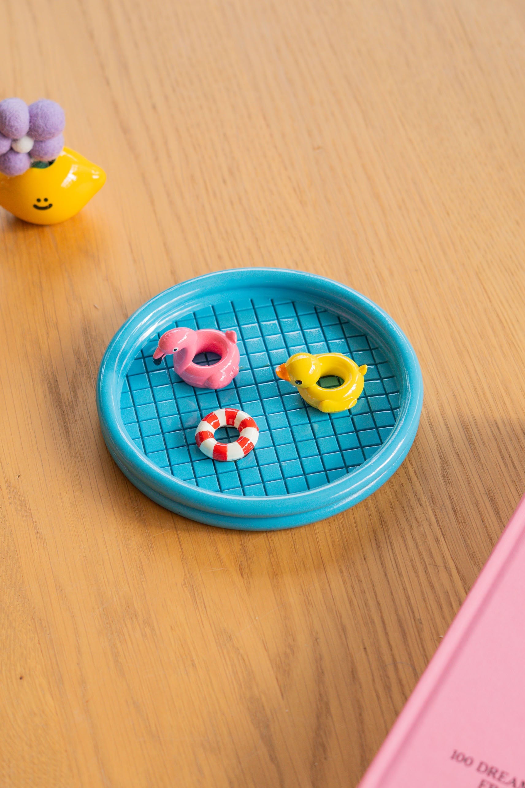 Bitten Floaty Pool Trinket Dish