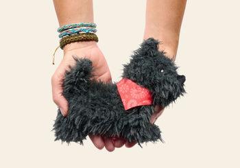 Bitten Pocket Pal Fluffy Scottie Dog