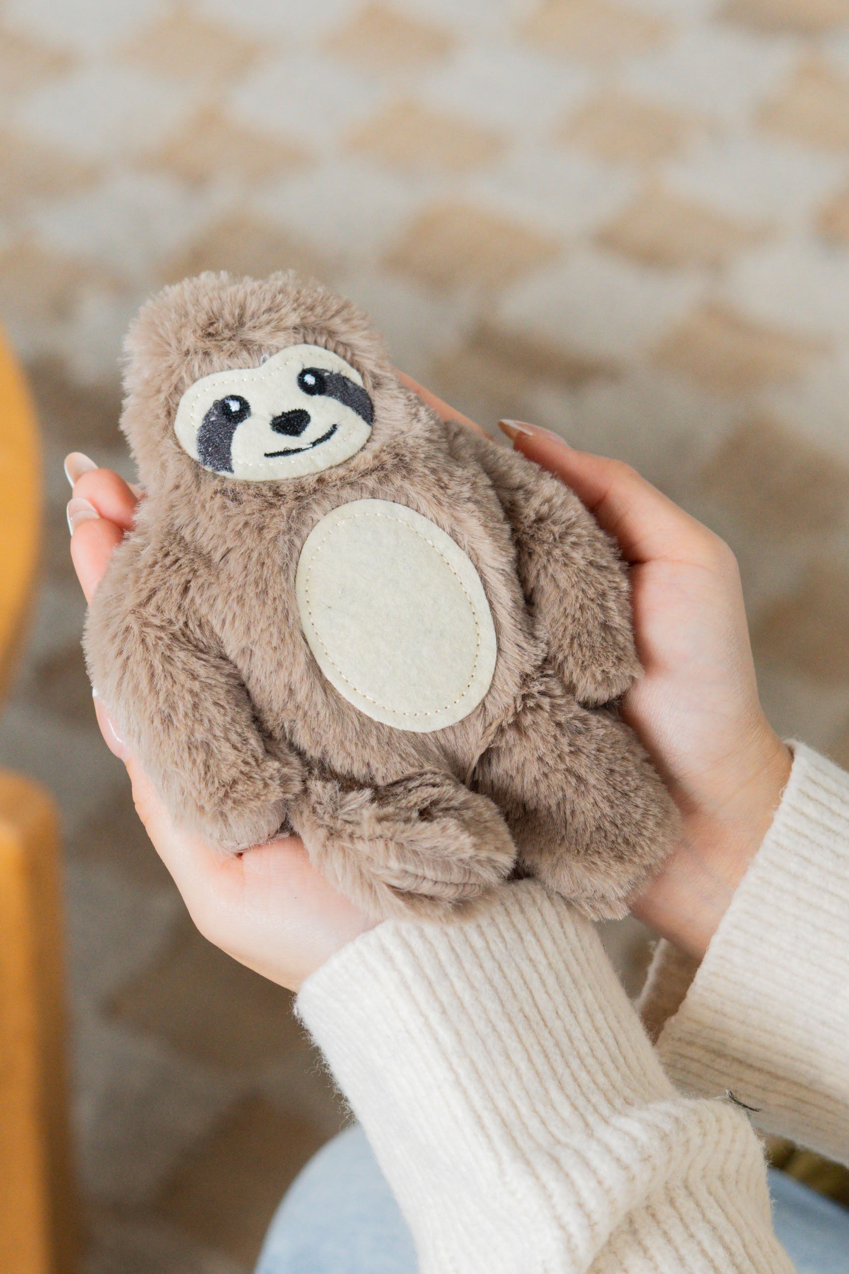 Bitten Pocket Pal Lazy Sloth