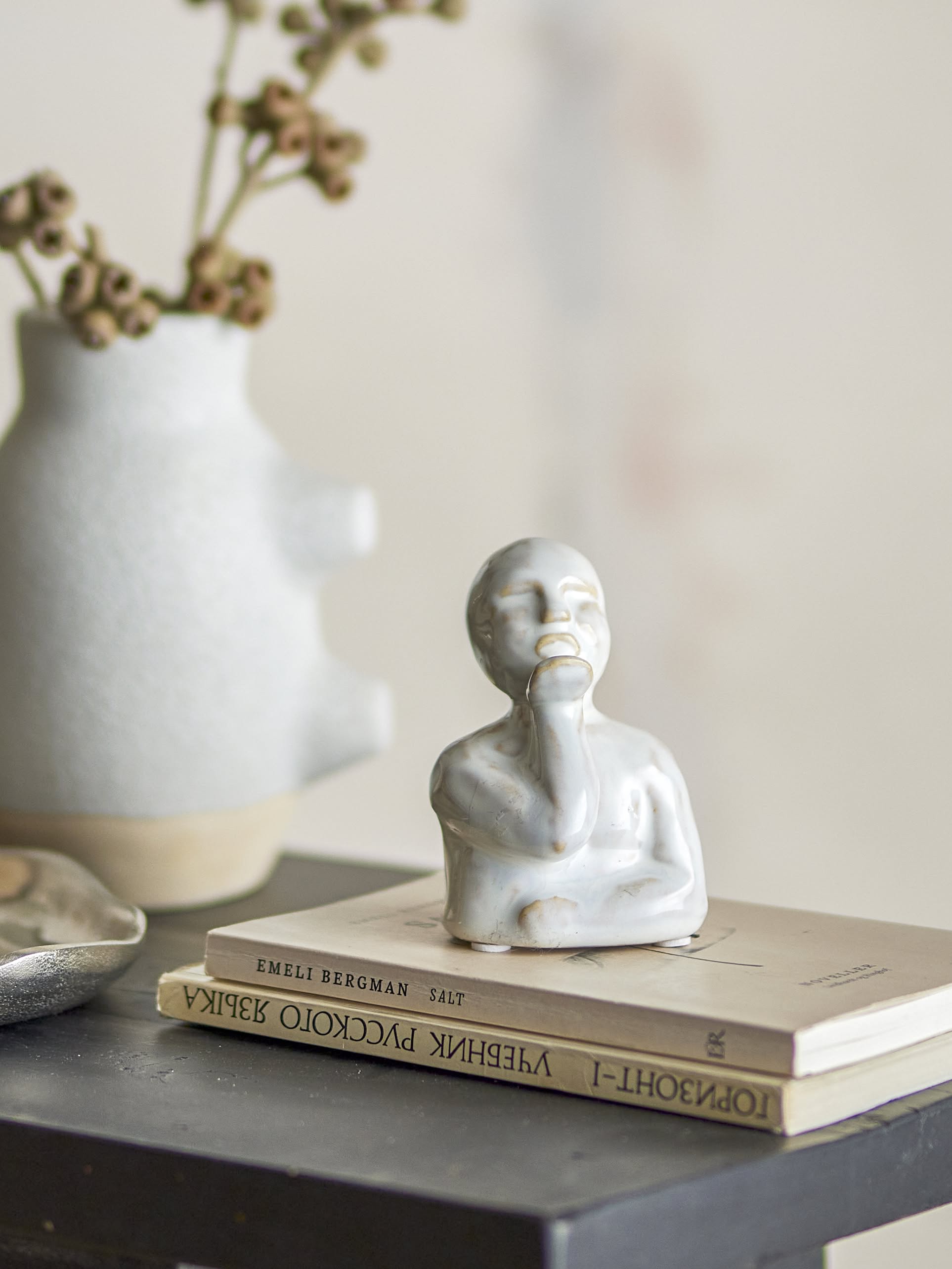 Bloomingville Knox Deco Figure Grey