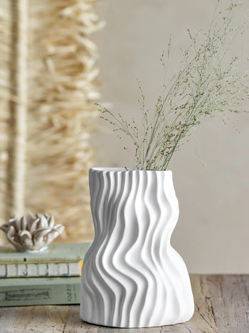 Bloomingville Sahal Vase White 2