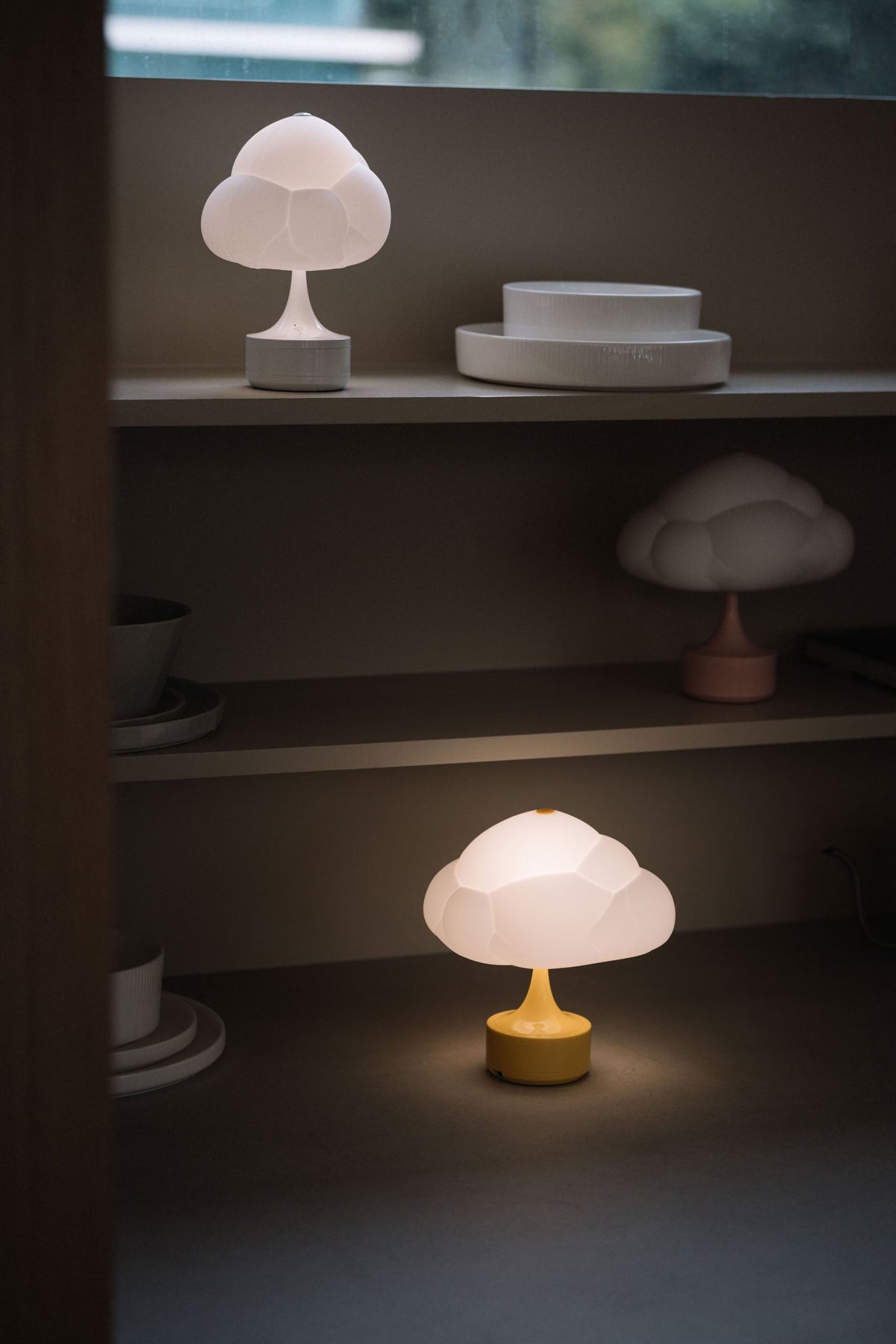 Bmix Studio Portable Cloud Mobile Lamp Pink