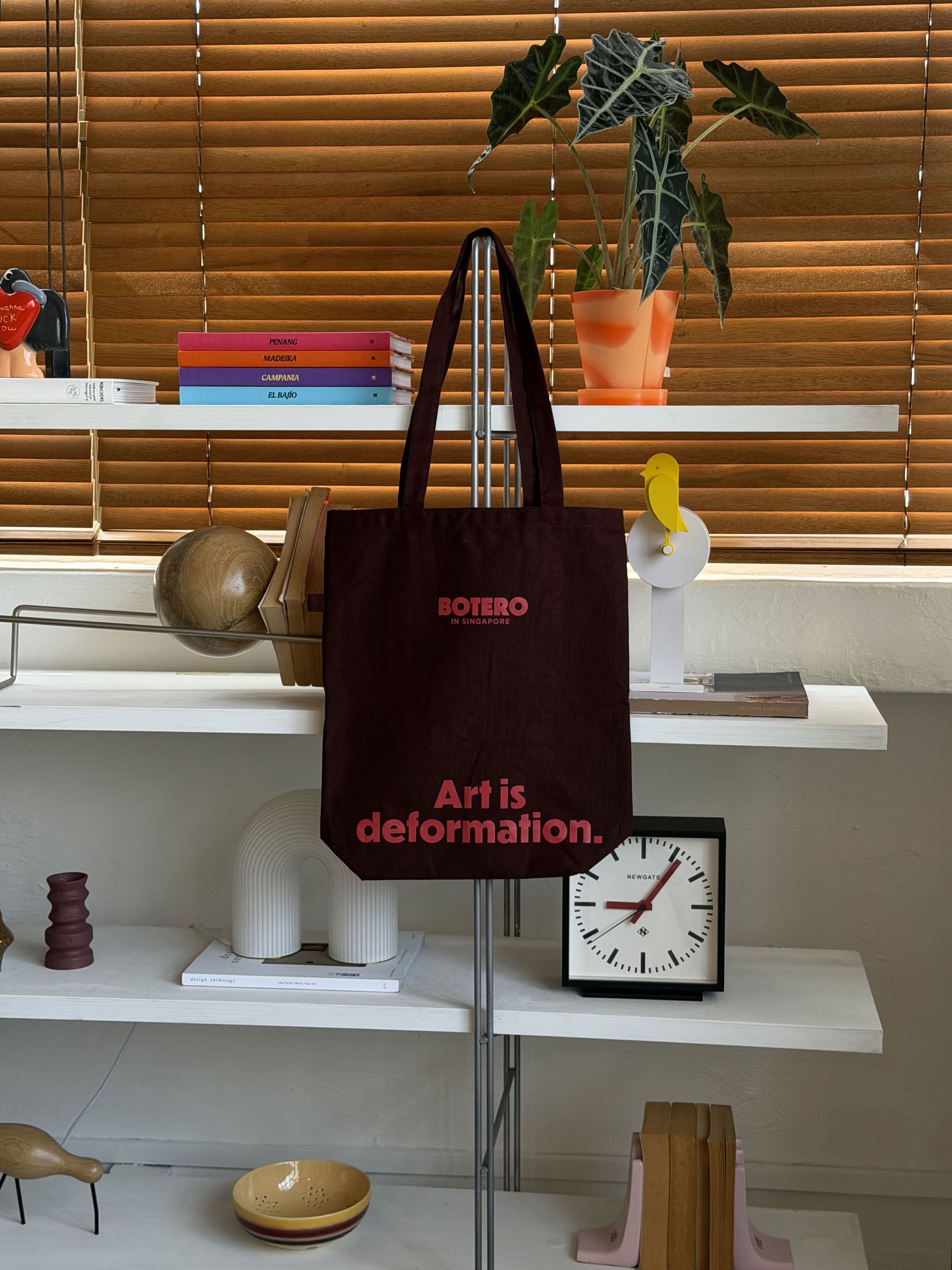 Botero Typography Tote Bag Burgundy/Red