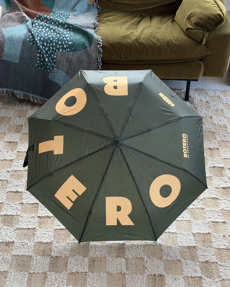 Botero Typography Umbrella - Dark Green/Yellow