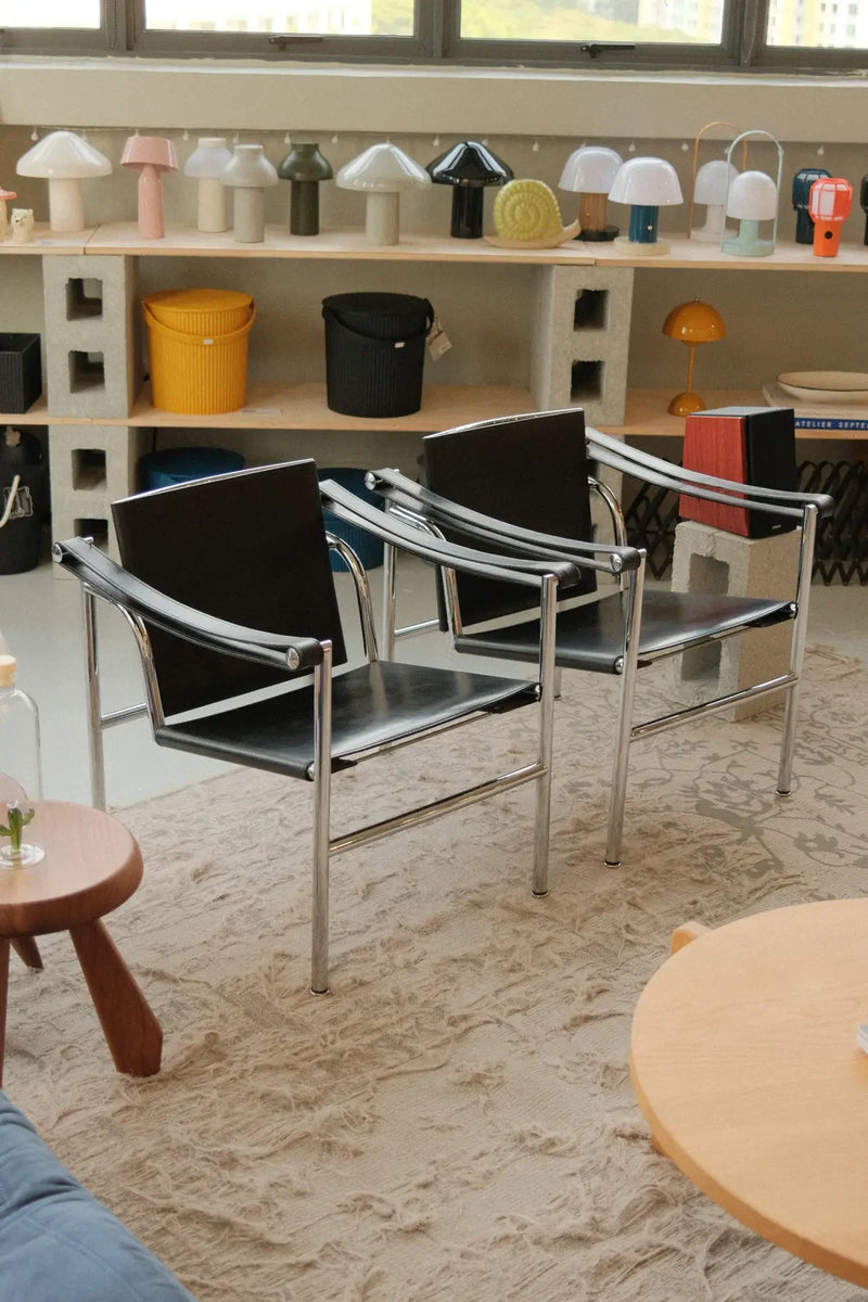 1960s LC1 Chair By Cassina