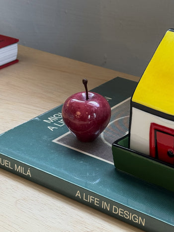 DETAIL Marble Apple Small Red
