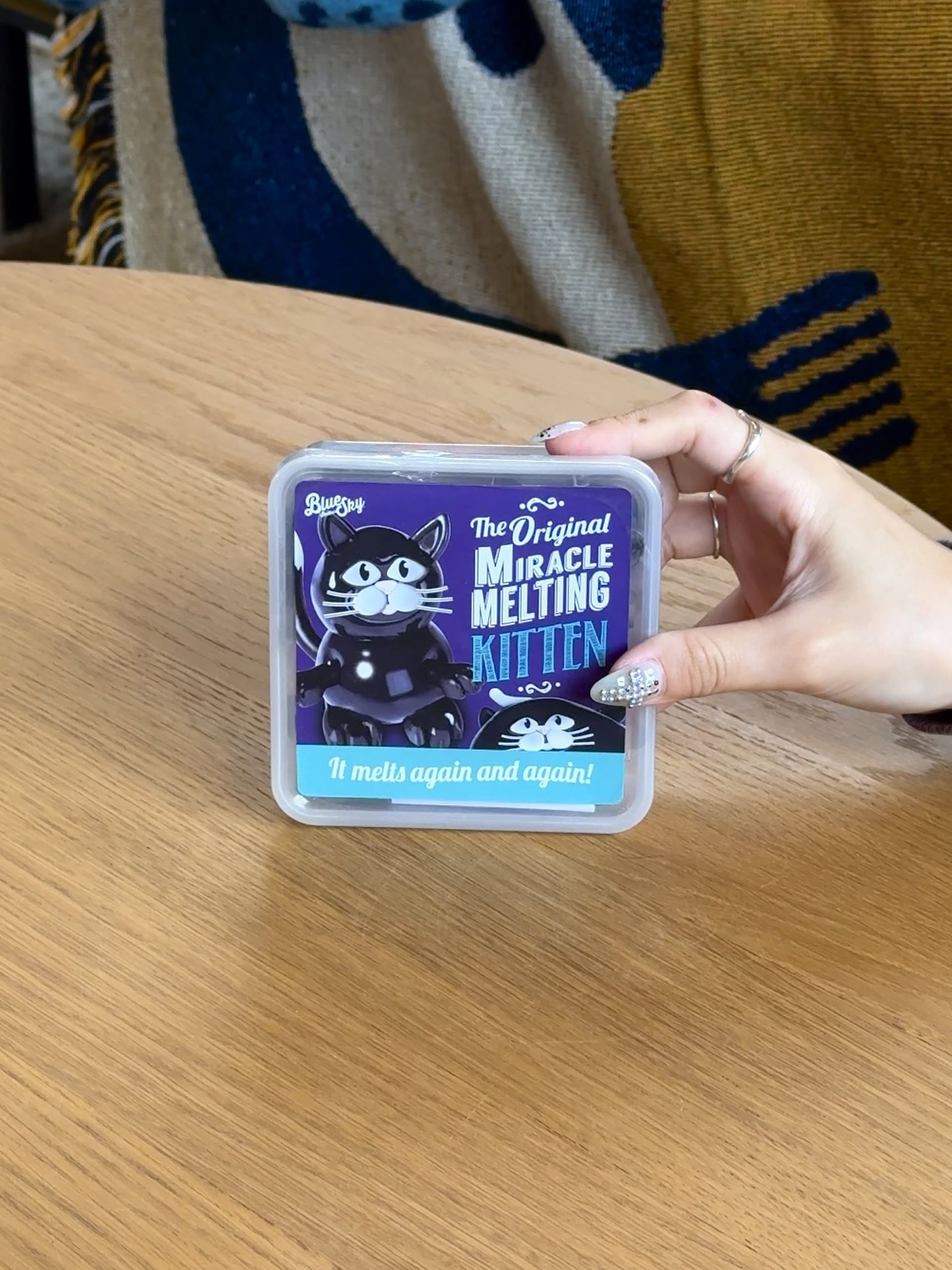 DETAIL Melting Kitten Kit