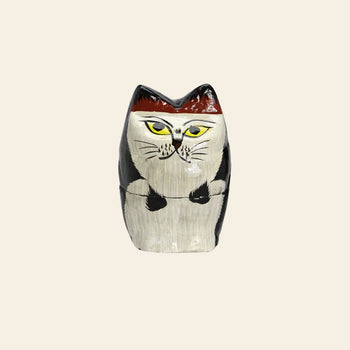 DETAIL Papier Mache Standing Cat Black