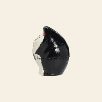 DETAIL Papier Mache Standing Cat Black