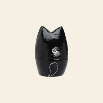DETAIL Papier Mache Standing Cat Black