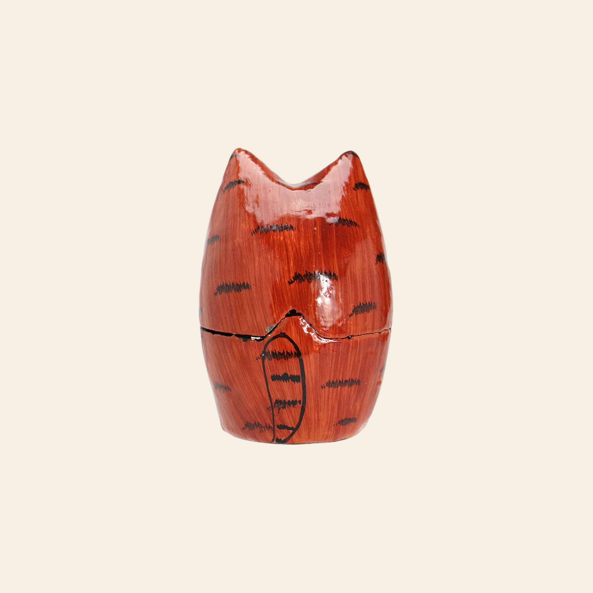 DETAIL Papier Mache Standing Cat Brown