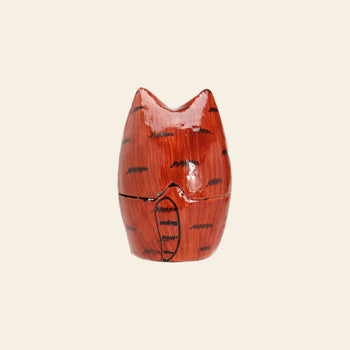 DETAIL Papier Mache Standing Cat Brown