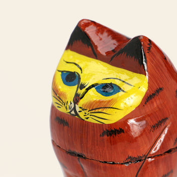 DETAIL Papier Mache Standing Cat Brown
