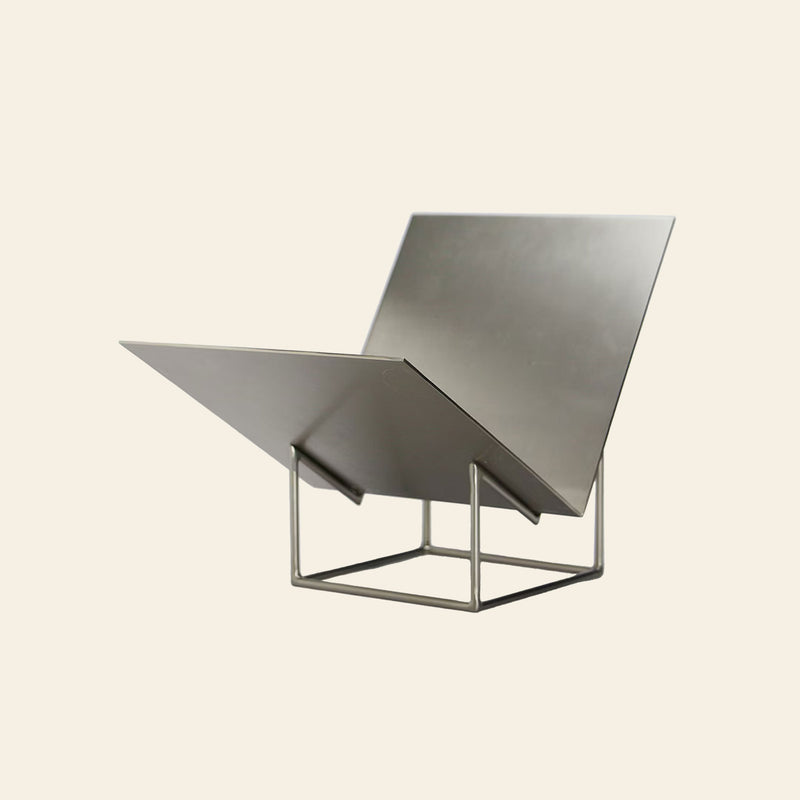 DETAIL Tilaa Book Stand - Silver