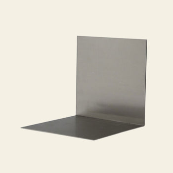 DETAIL Tilaa Book Stand Silver