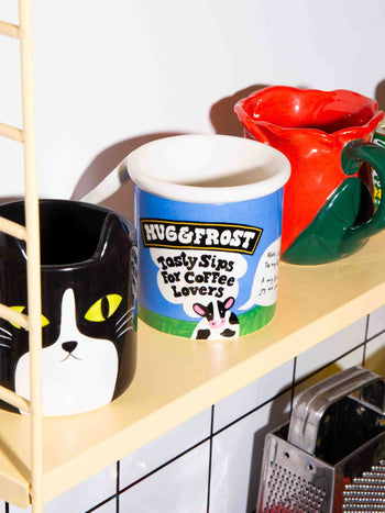 DOIY Corner Shop Hug & Frost Mug