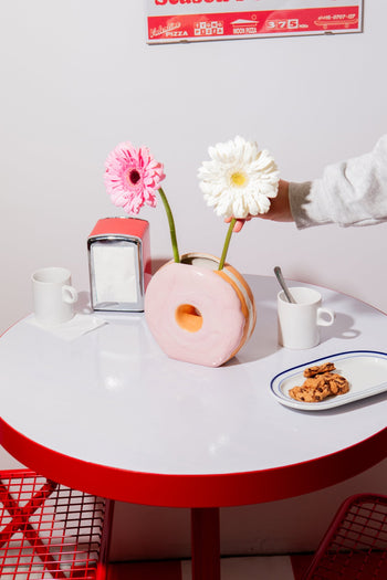 DOIY Fast Food Donut Vase Pink