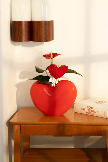 DOIY Love Vase Red