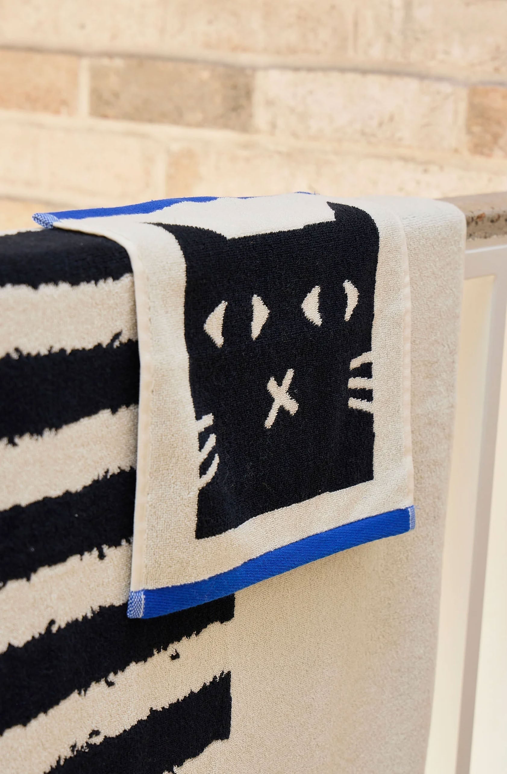 Donna Wilson Lazy Cat Face Cloth
