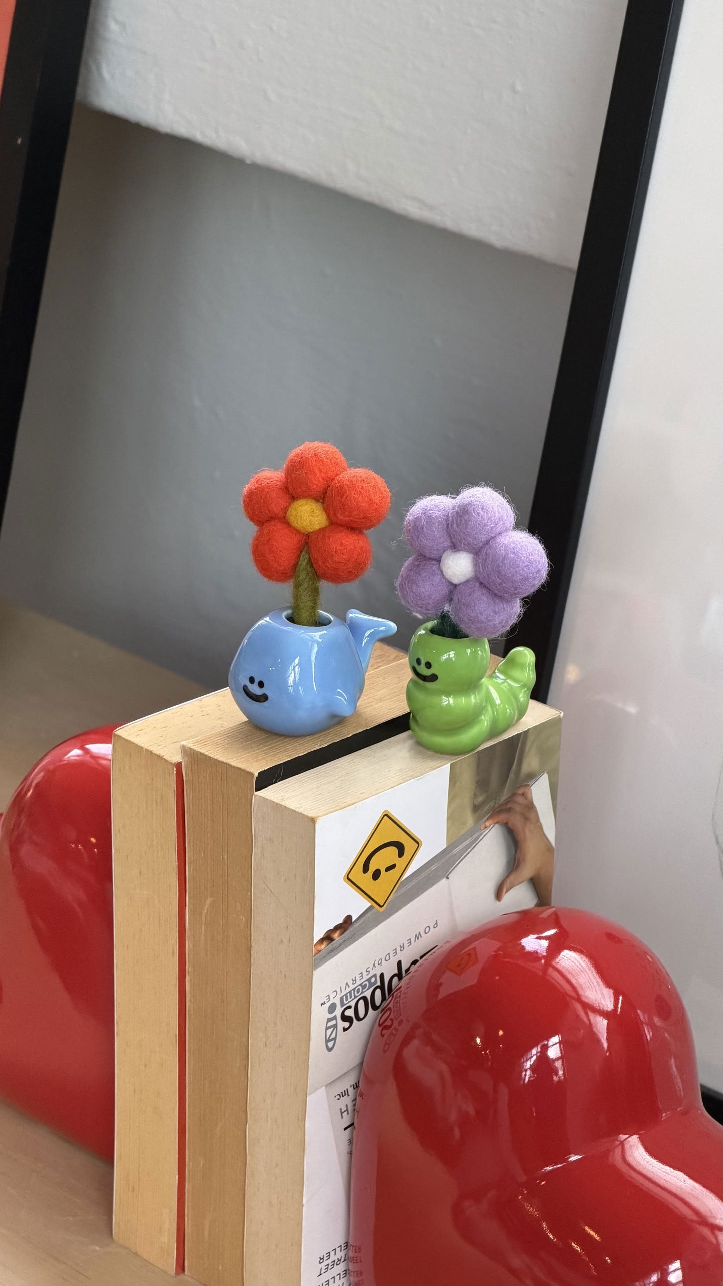 Fluid Market Animal Mini Vase Surprise Box