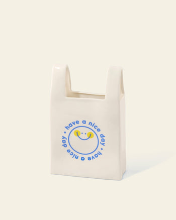 Fluid Market Bag Vase