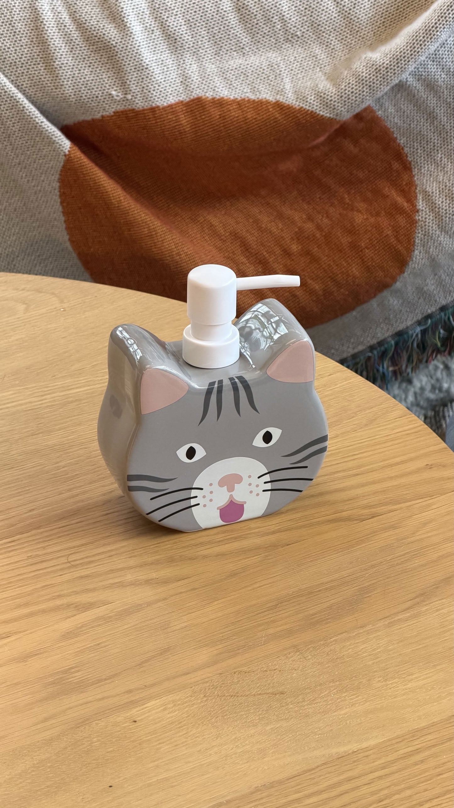 Fluid Market Cat Soap Dispenser