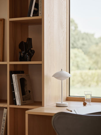 Fritz Hansen Clam Portable Lamp White