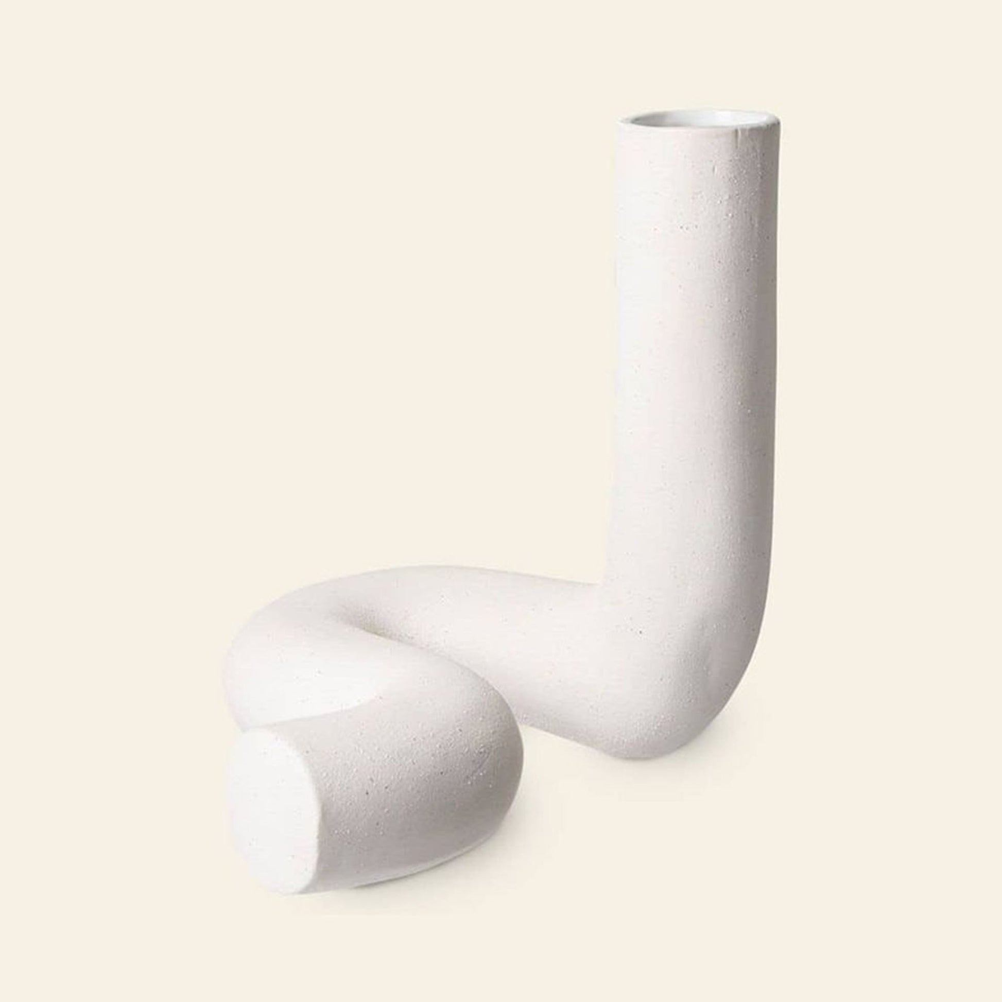 HKliving HK Objects Ceramic Twisted Vase Matt White 1