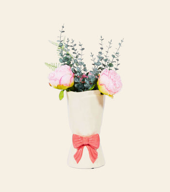 L'expressionist Bouquet of Bow Vase