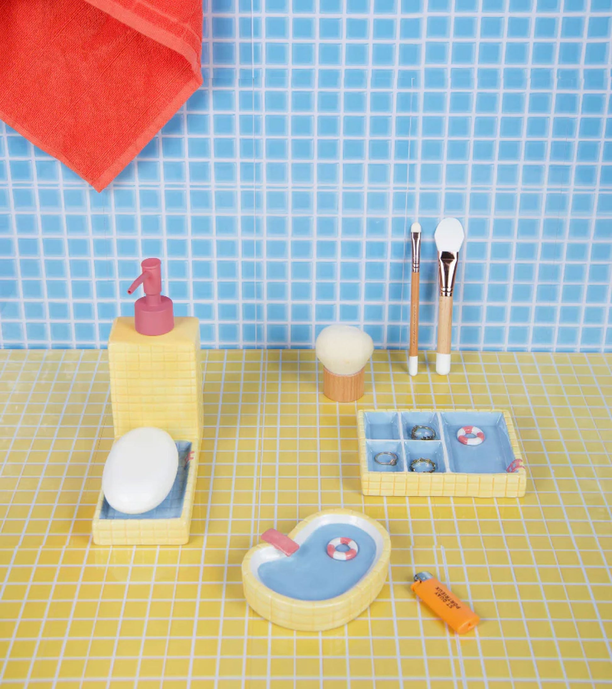 L'expressionist Pool Ashtray