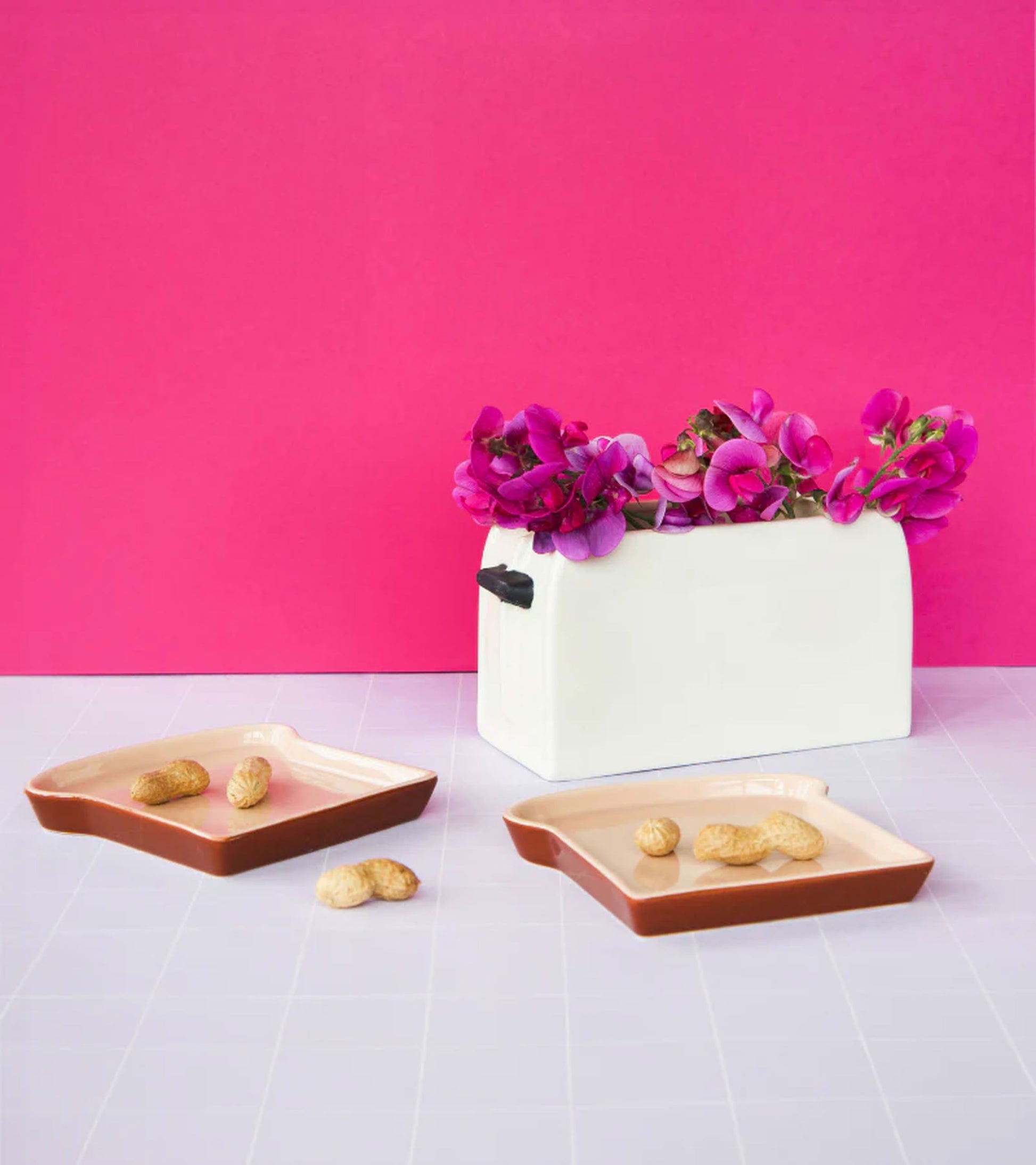 L'expressionist Toast Plate Set of 2