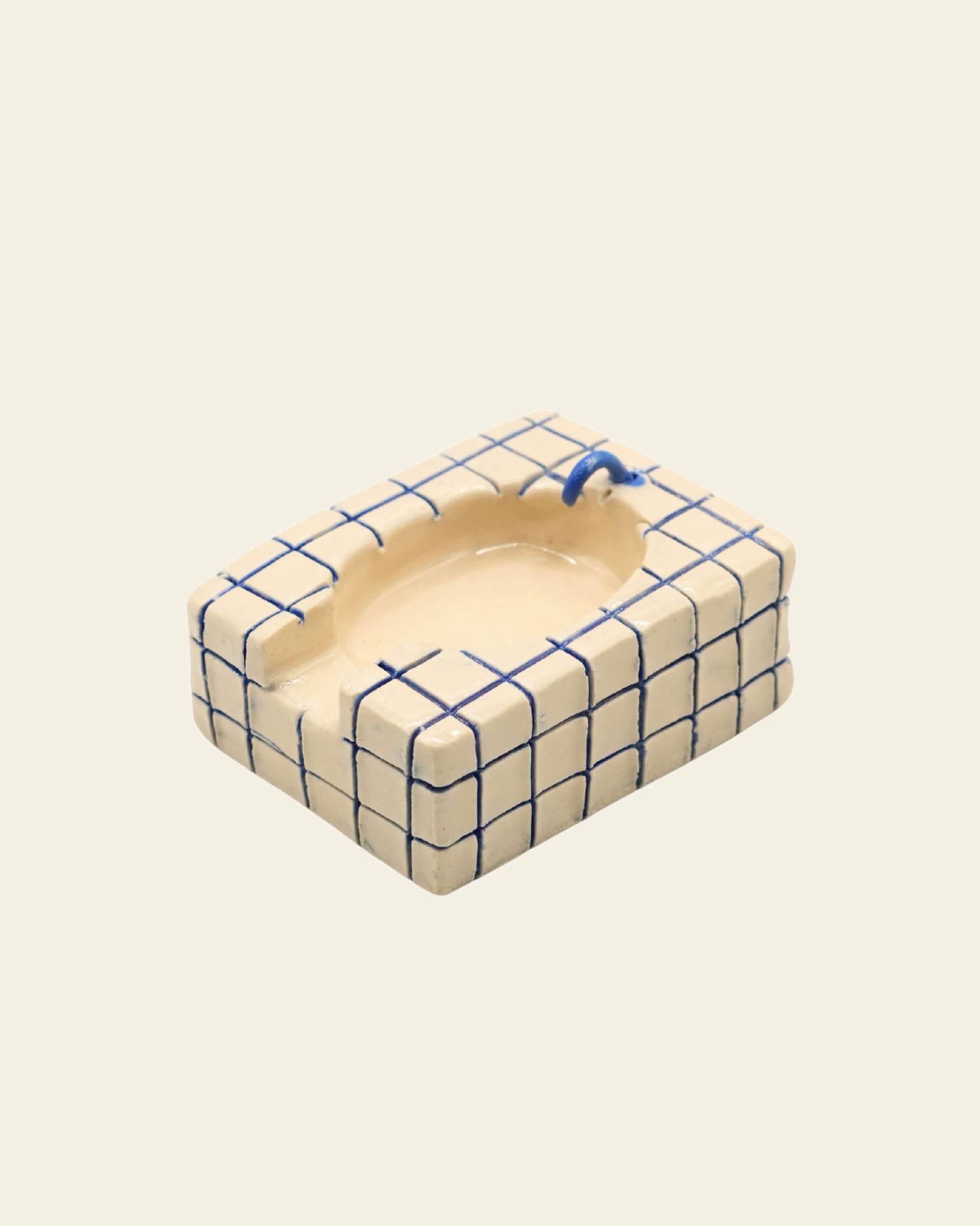 MIRYO Bathtub Ashtray